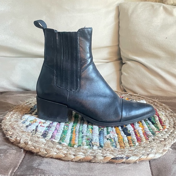 Vagabond leather chelsea boots - Picture 1 of 4